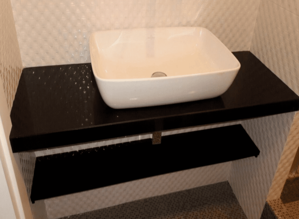 Мебель в ванную вариант 10